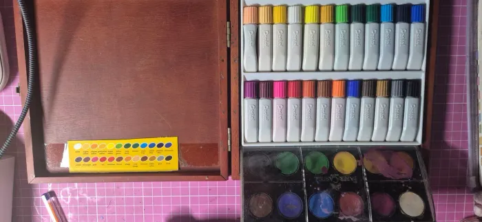 Kit aquarela em tubo pentel + aquarela faber castell + estojo de madeira
