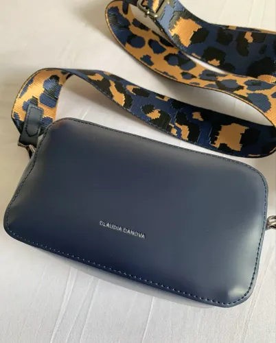 Bolsa shoulder - Marca Inglêsa - Claudia Canova 