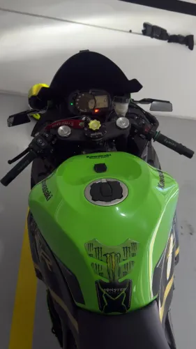 Kawasaki Ninja ZX-6R 636 - R$ 52.000 | Aceito Trocas