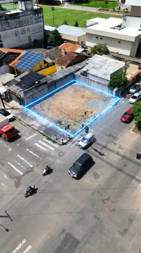Terreno Comercial de Esquina na Av. Mendonça Furtado x Turiano Meira - Santarém