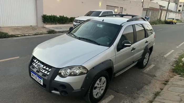 Fiat Palio Week.adv.lock.dualogic 1.8 Flex 2011
