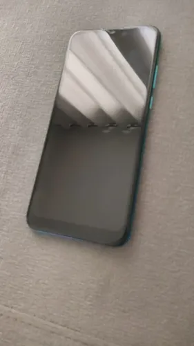 Celular Moto G8