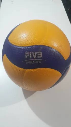 Bola de volei (Quadra) - Mikasa original V200W