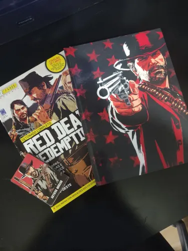 Guia Oficial Red Dead Redemption 2 + Revista Detonado 100% + Coleção de Cartas