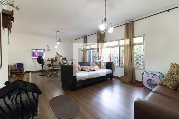 Casa à Venda - Vila das Mercês, 4 Quartos, 400 m2