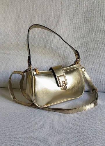 Bolsa Tiracolo e Transversal Dourada