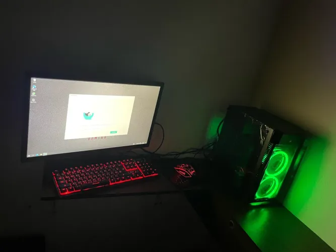PC GAMER (CPU/MOUSE/TECLADO)