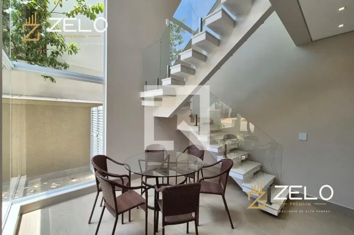 CASA RESIDENTIAL em Campinas - São Paulo, Swiss Park