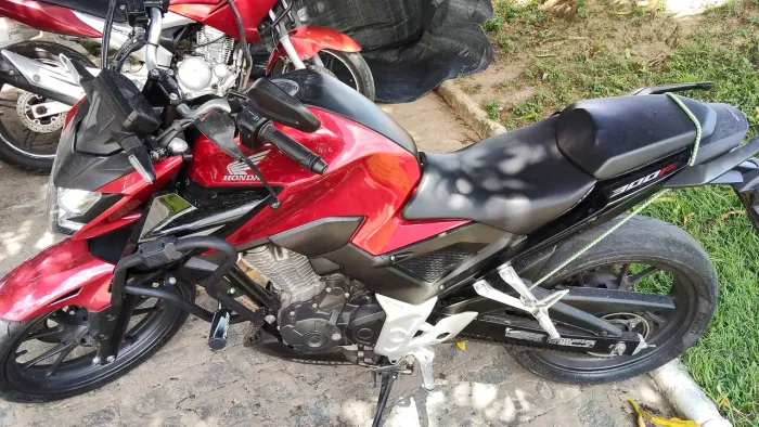 CB 300F ABS