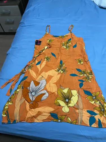 Vestido florido laranja 
