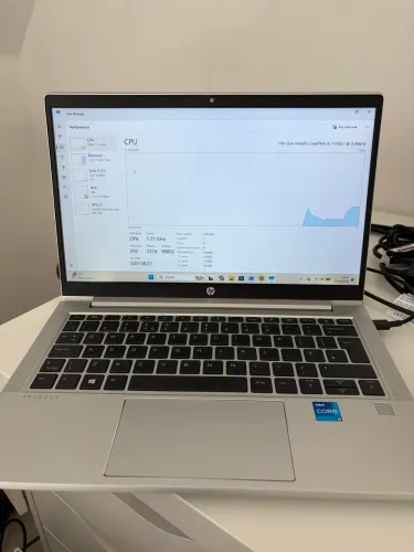 HP i5 11th geração - 8gb RAM 256 SSD Probook