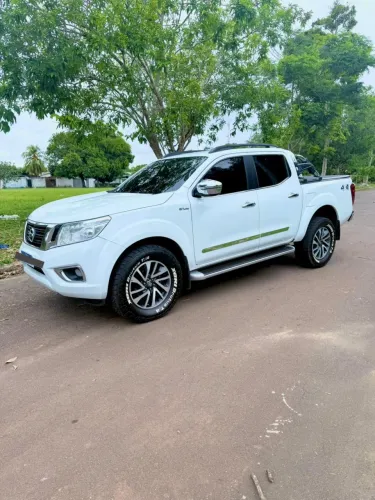 Nissan Frontier XE CD 4X4 2.3 Bi-TB Diesel Aut. 2021