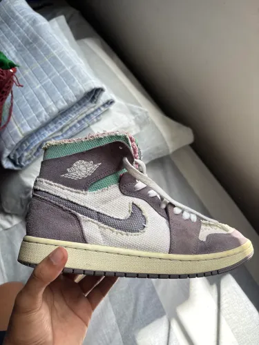 Air Jordan 1 High Zoom CMFT Tropical Twist