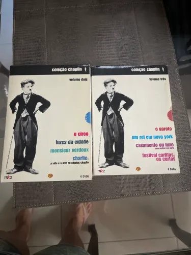Coleção Chaplin - (com 12 DVDs)