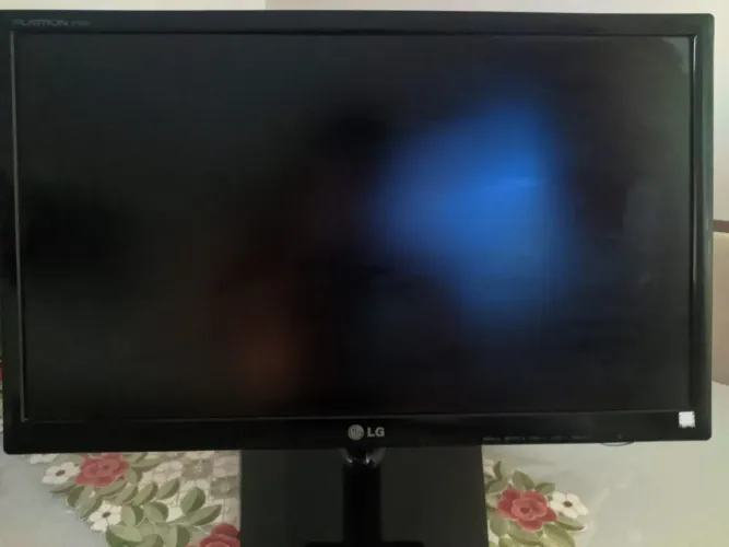 Monitor LG Flatron IPS