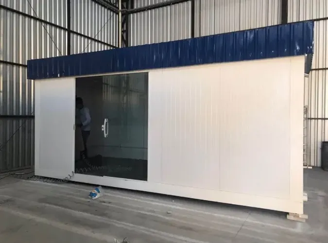Container  com banheiro habitável efeito anti calor e antichama com elétrica e hidráulica 