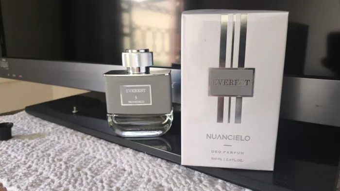 Perfume Everest da Nuancielo, masculino sem uso 100ml