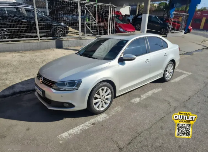 Volkswagen Jetta Comfortline 2.0 T.flex 8V 4P Tipt. 2014