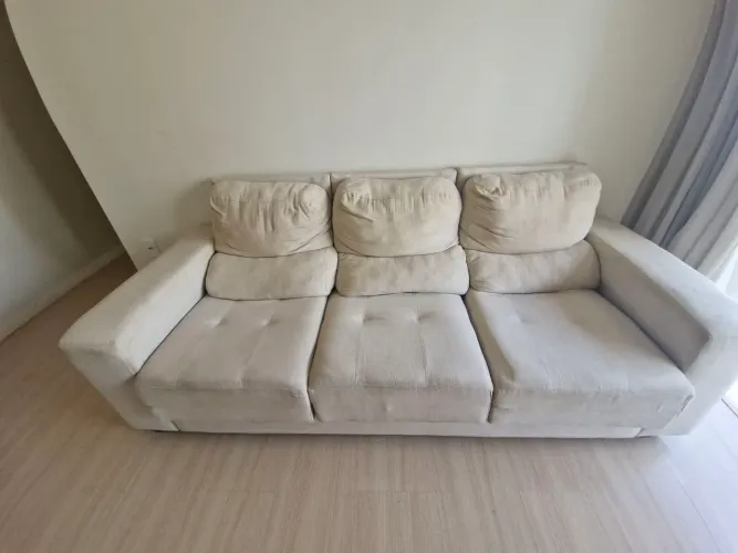 Vendo sofá 3 lugares