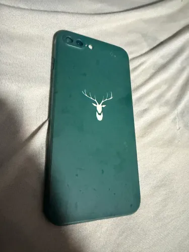 iPhone 8 Plus 
