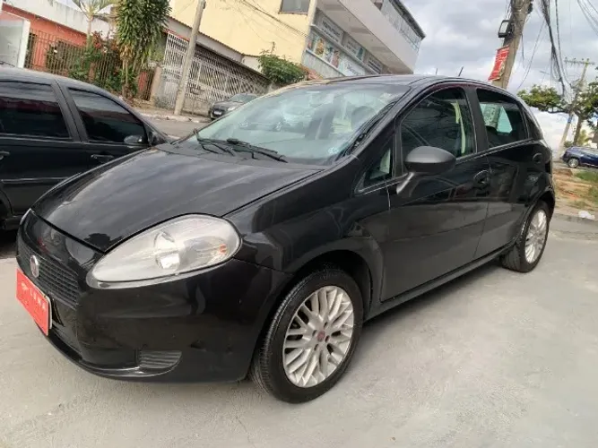 Fiat Punto Attractive 1.4 Fire Flex 8V 5P 2012