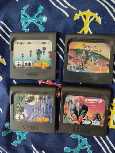 4 jogos Sega Game Gear