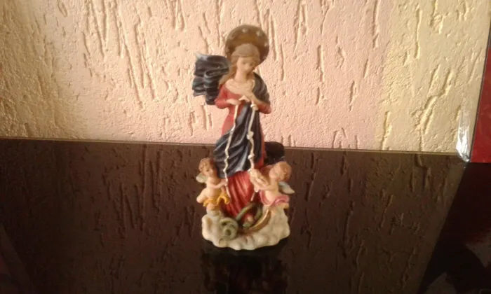 Nossa Senhora Desatadora dos Nós Estátua Miniatura Decorativa