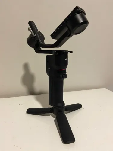 Gimbal DJI RS3 Mini com Case