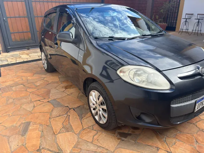 Fiat Palio Essence Dualogic 1.6 Flex 16V 5P 2013