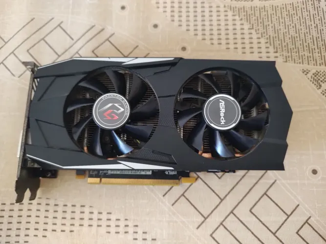 ASRock Radeon RX 570 8GB - Funcionando Perfeitamente
