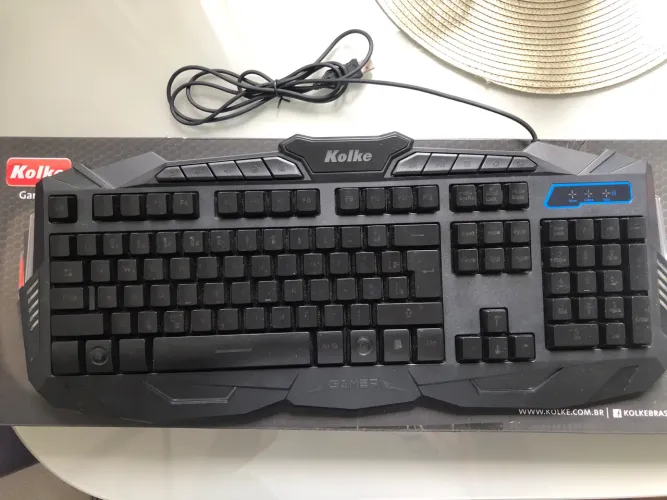 Teclado gamer Kolke