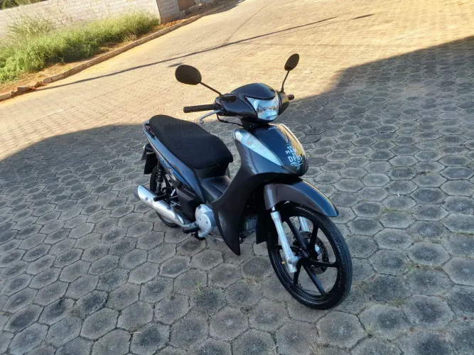 Honda Biz 125 impecavel