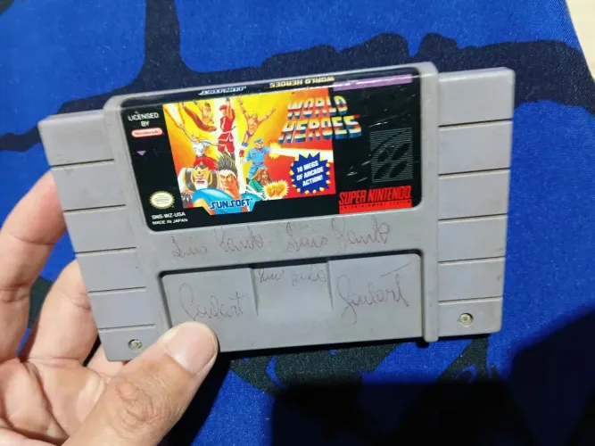 world heroes original para super Nintendo ( nao abaixo preço )