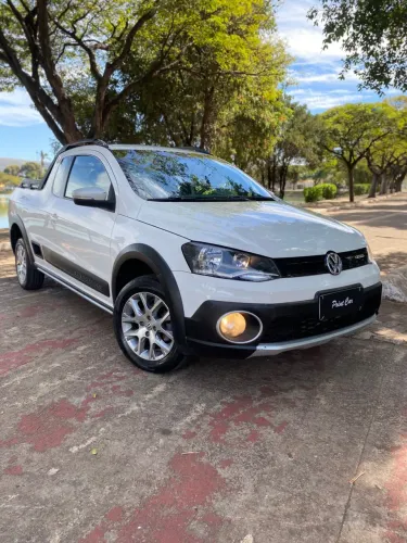 Volkswagen Saveiro Cross 1.6 MI Total Flex 8V CE 2014