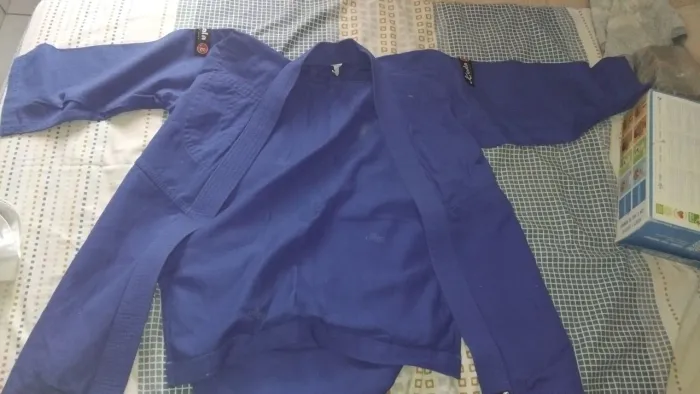 Kimono da Koala, azul, novo, poucas vezes usado, tamanho m2, perfeito para crianças
