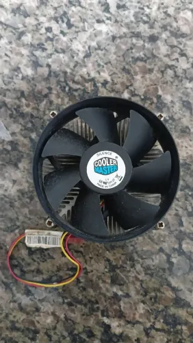 Cooler CoolerMaster para Intel 775