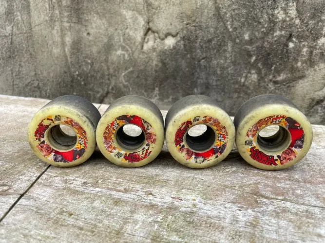 RODA SKATE Boss Co. Pro model 52mm 102a