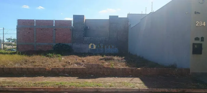 Lote Residencial à venda em Uberaba (Parque das Laranjeiras II)  300 m² | Aceita financiam