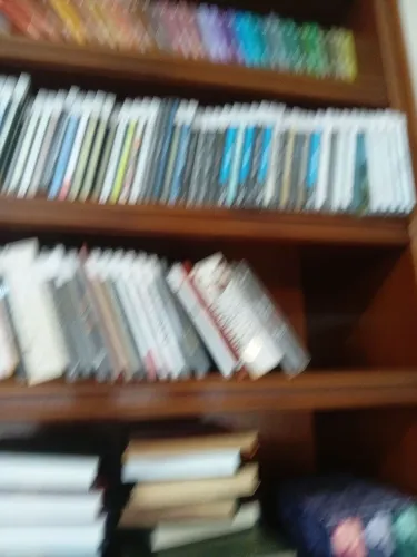 CDs de vários clássicos da MPB