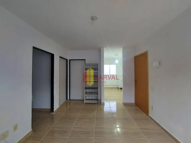 Apartamento com 2 dormitórios para alugar, 48 m² por R$ 1.114,00/mês - Santa Clara - Pedre