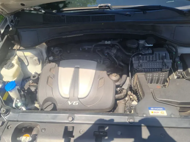 Hyundai Grand Santa Fe 3.3 V6 4X4 Tiptronic 2015