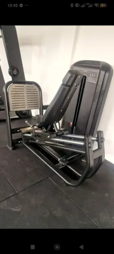 EQUIPAMENTOS DE ACADEMIA
