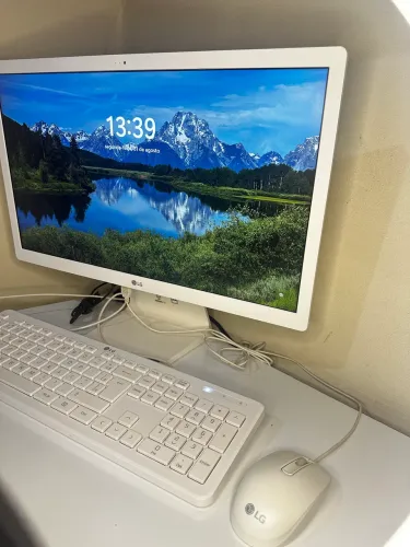 PC LG ALL IN ONE - PROCESSADOR INTEL -