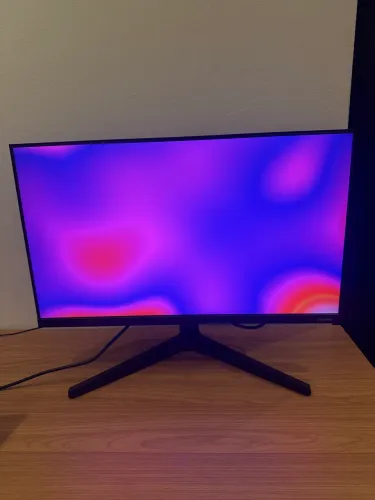 Monitor Samsung T350 24? IPS Full HD 75Hz + Braço Articulado