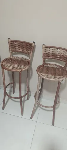 Banqueta em excelente estado