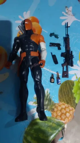 Boneco exterminador da dc