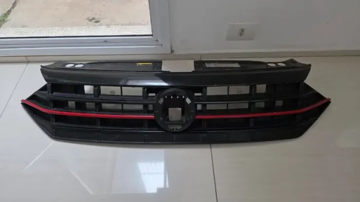 Grade Frontal Jetta Rline 2019