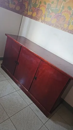 Lindíssimo Buffet em Madeira Maciça!!!Raridade !!!