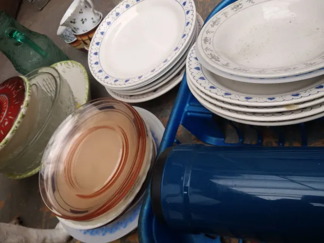 Louças pratos diversos 