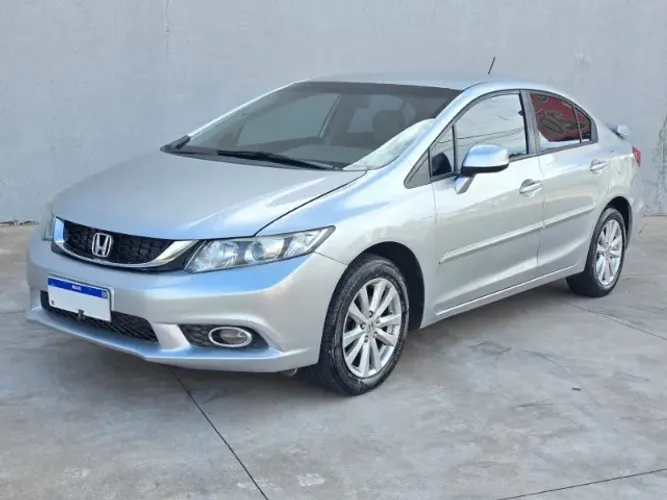 Honda Civic Sedan LXS 1.8/1.8 Flex 16V Mec. 4P 2014